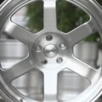 ANK-83315 — спицы крупным планом