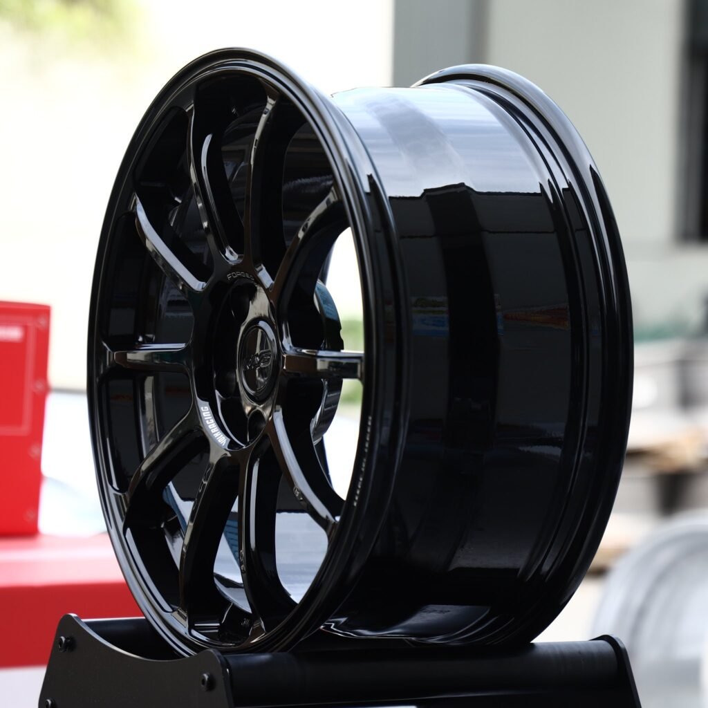 BMW M2 wheels – Gloss Black 10-Spoke (Rays-Style), angled view