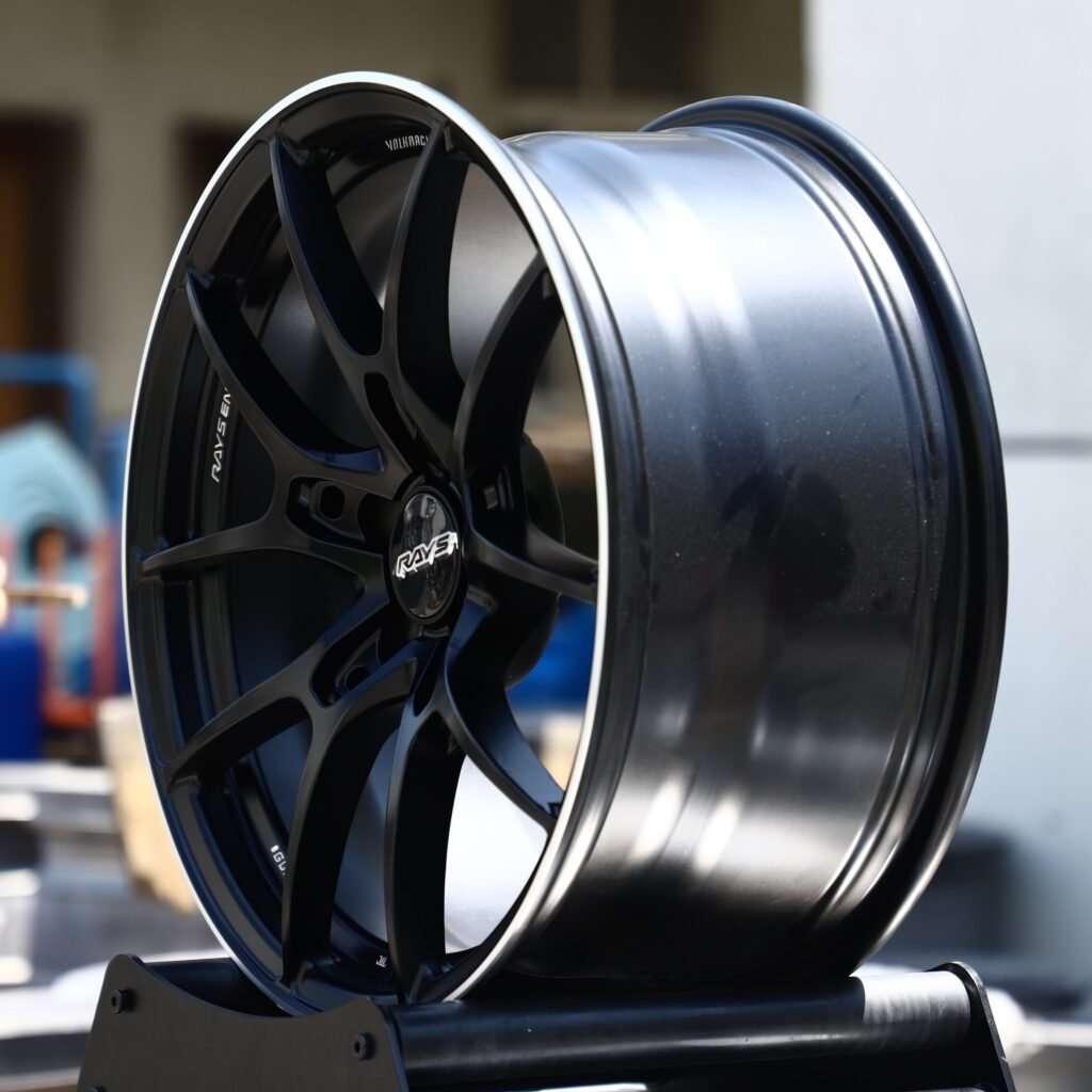 5x114.3 wheels – Gloss Black 5 Y-Spoke Pinstripe Lip (Rays-Style), side view