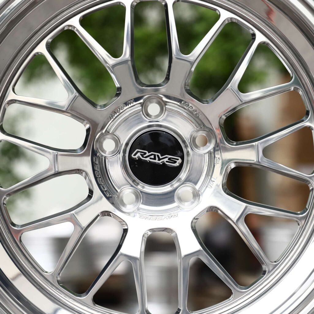 5x112 wheels – Polished Mesh Concave Deep Lip (Rays-Style), side view