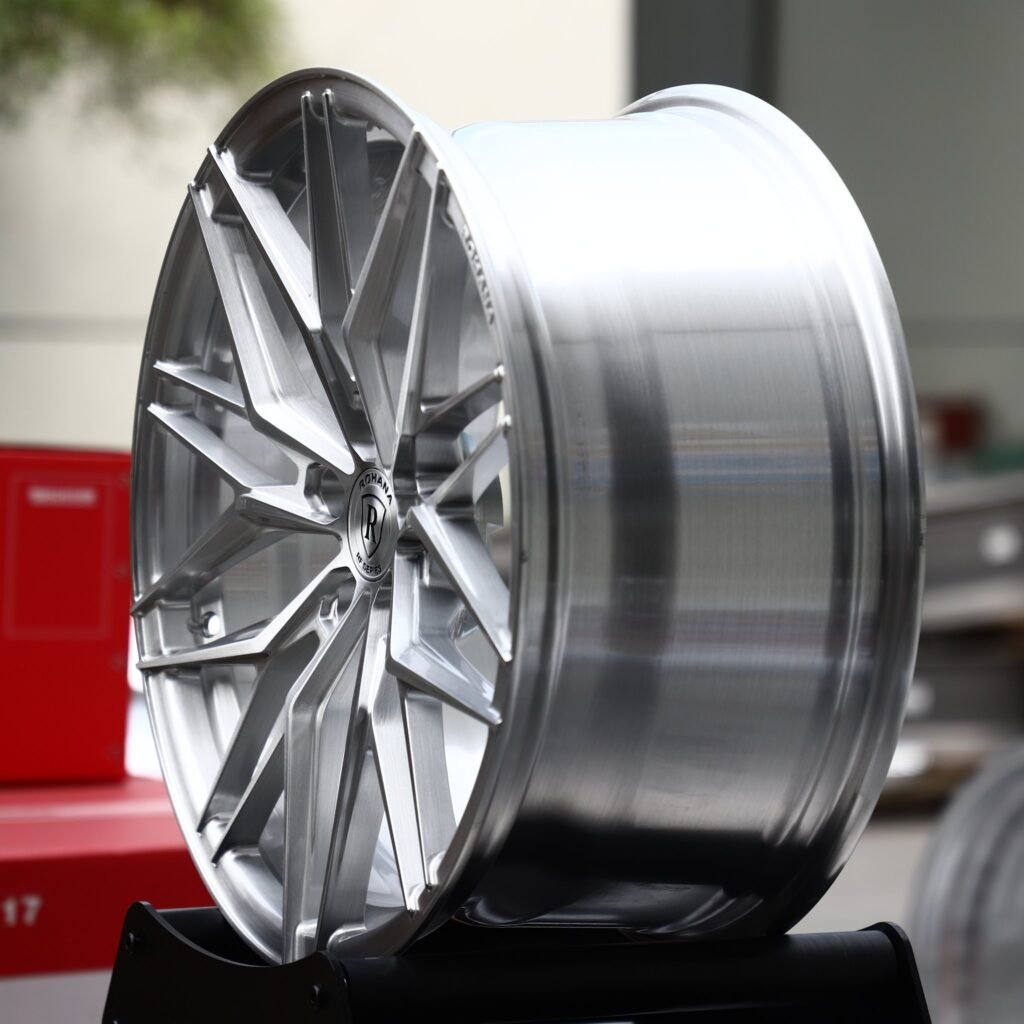 5x120 wheels – Brushed Silver Y-Spoke Mesh (Rohana-Style), side view