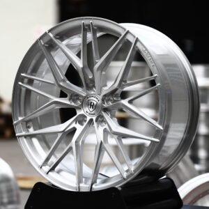 Rohana-Style Brushed Silver Y-Spoke Mesh Forged Wheels – Lexus IS / Toyota Camry Fitment (5-Lug)