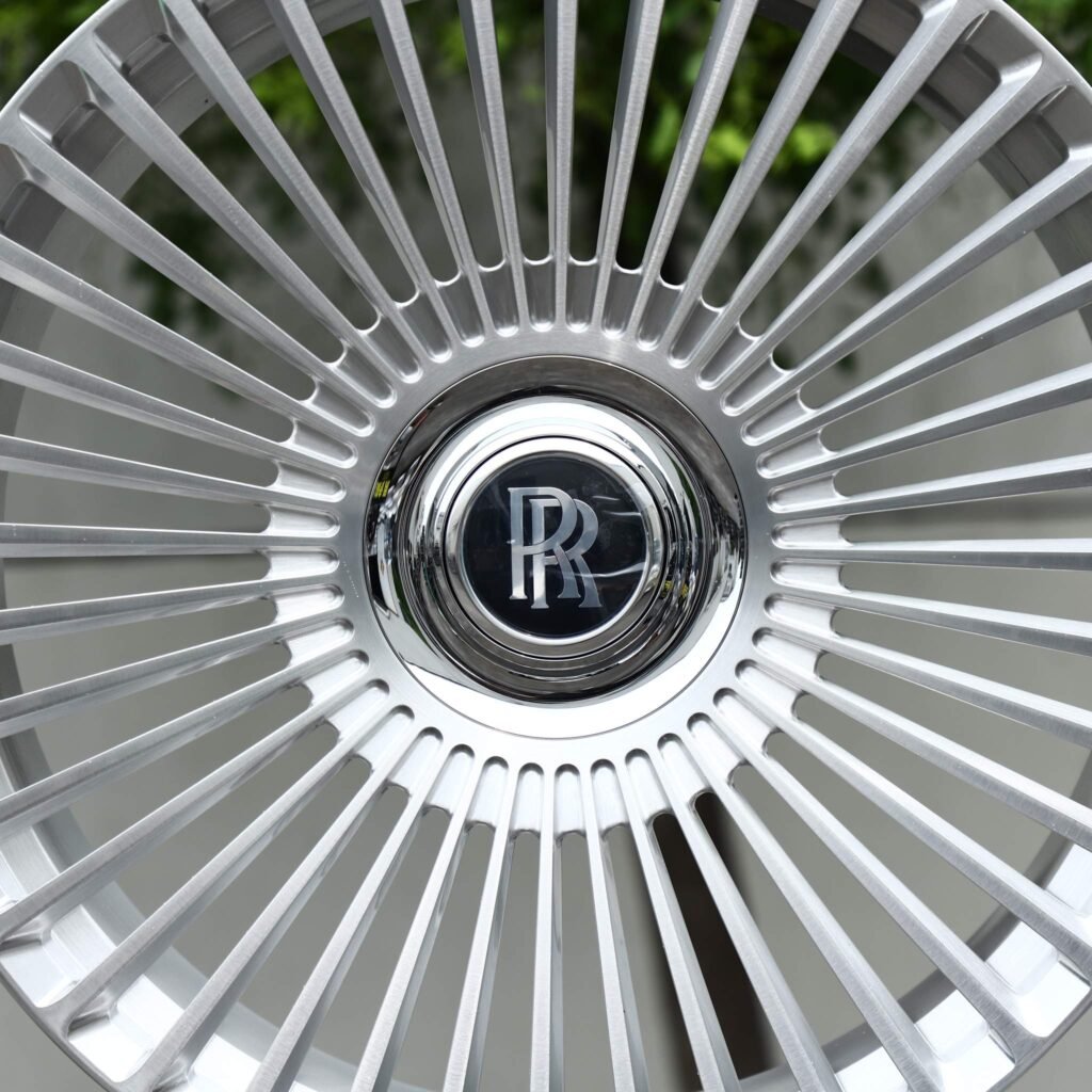 5x112 wheels – Brushed Silver Multi-Spoke Floating Cap (Rolls-Royce OEM-Style), side view
