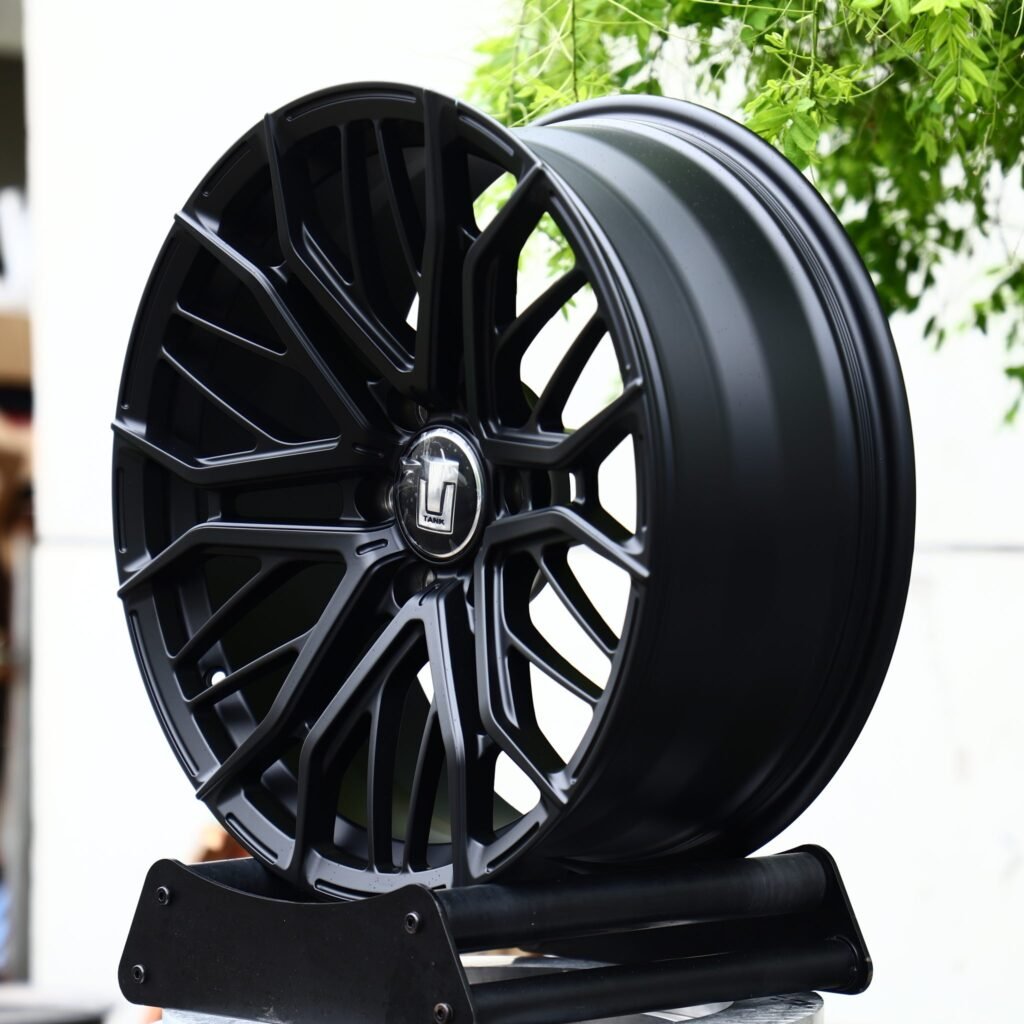 6x139.7 wheels – Matte Black Mesh (Tank OEM-Style), side view