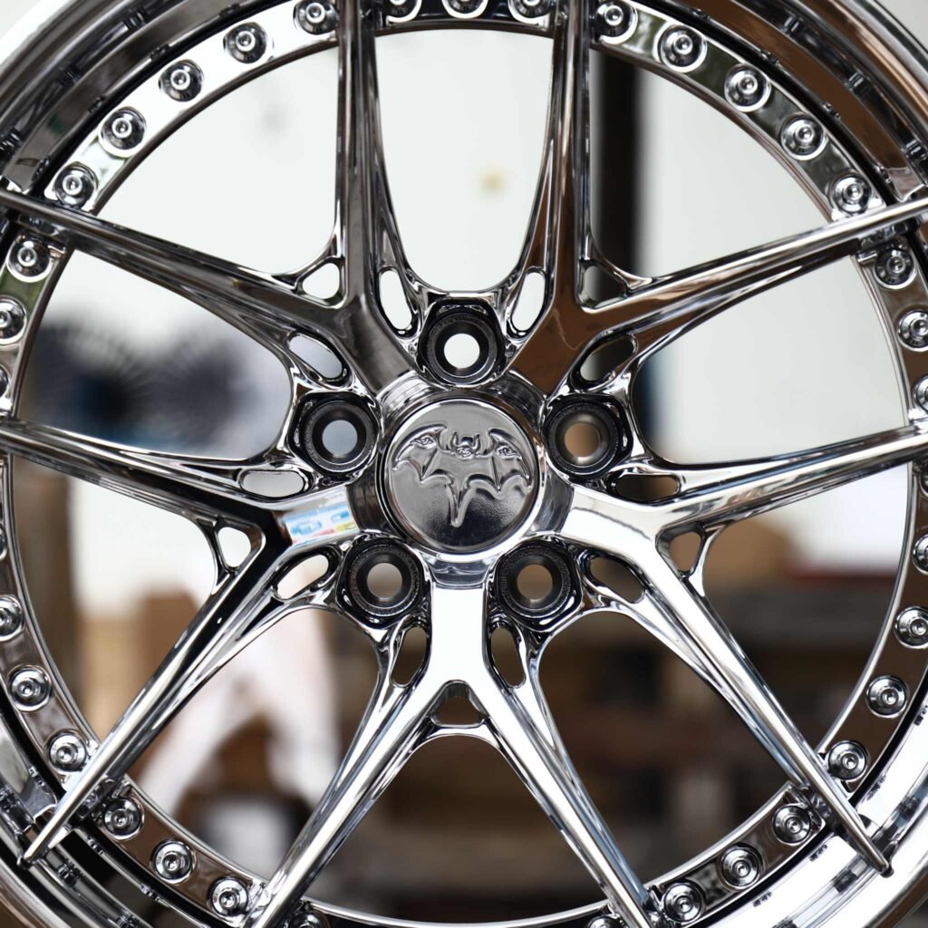 Ford Mustang S550 wheels – Chrome 10 Y-Spoke 2-Piece Riveted, lip and barrel detail