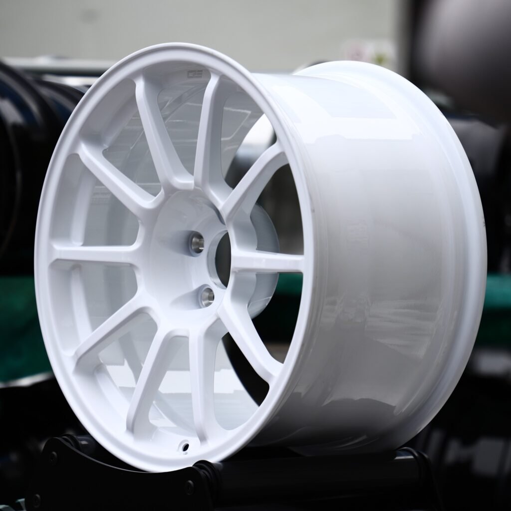 5x114.3 wheels – Gloss White 10-Spoke, side view