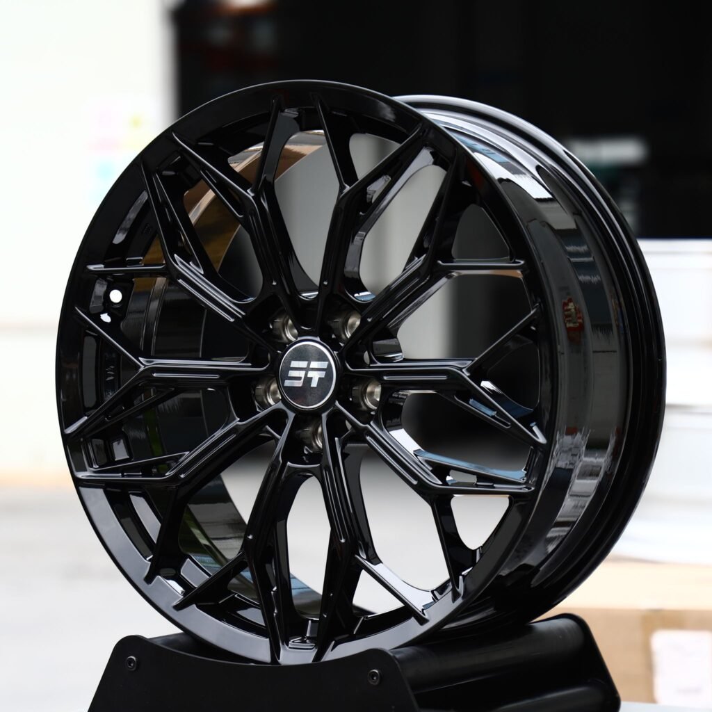 Toyota Tacoma wheels – Gloss Black Split Y-Spoke Mesh, angled view