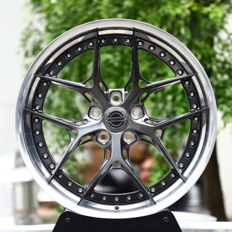 Toyota Camry wheels – 2-Piece Gunmetal Y-Spoke Riveted Polished Lip, front view