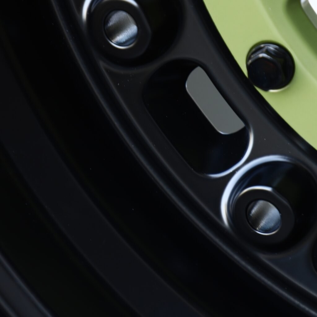 Toyota Tundra wheels – Olive Green Slotted Disc Black Ring, lip and barrel detail