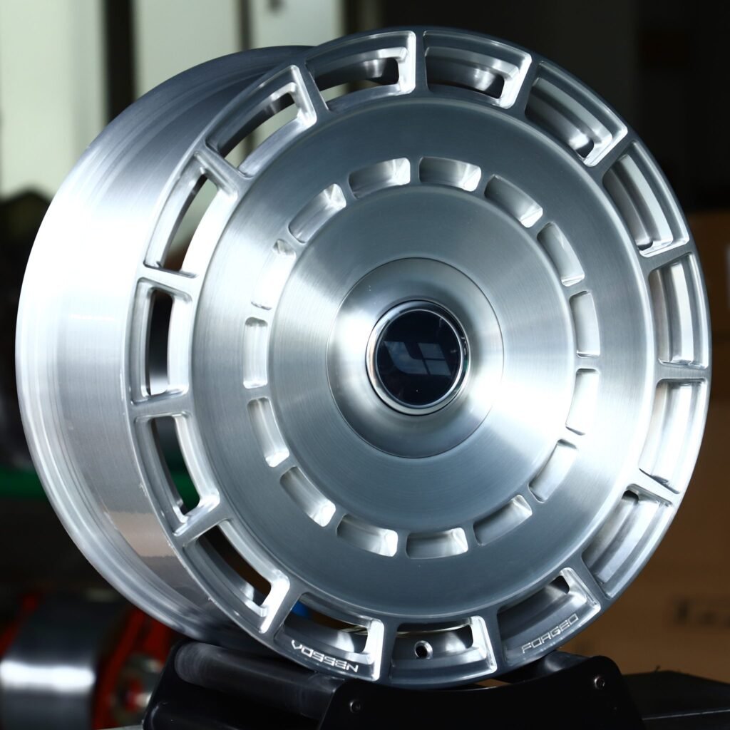 Nissan GT-R wheels – Brushed Silver Turbine Disc, angled view