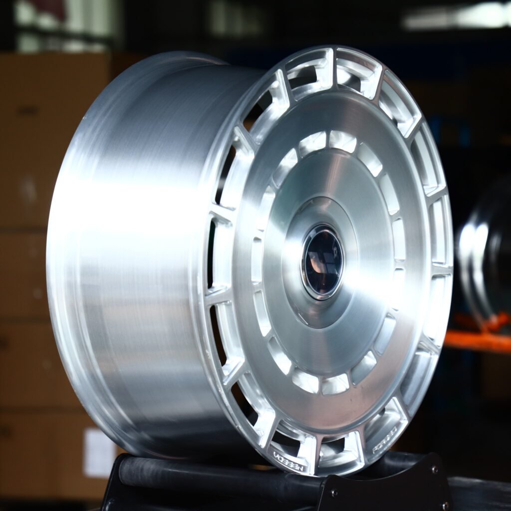 5x114.3 wheels – Brushed Silver Turbine Disc, side view