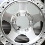 ANK-82524 — спицы крупным планом