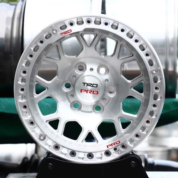 Toyota 4Runner wheels – PRO Machined Y-Spoke Bolted Ring Beadlock (TRD-Style), front view