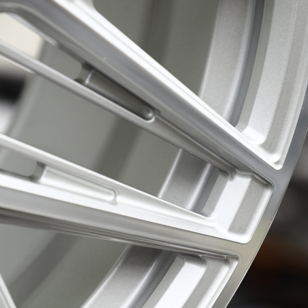 Tesla Model 3 wheels – Bright Silver Y-Spoke Mesh (Vossen-Style), lip and barrel detail
