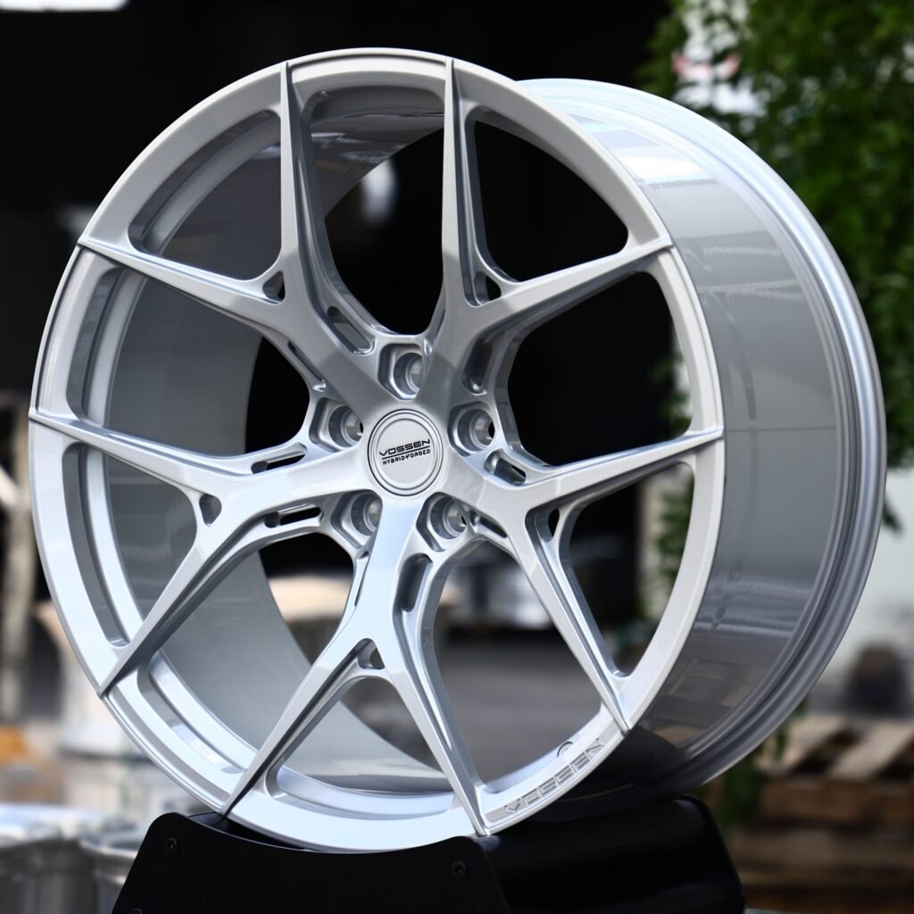 Honda Accord wheels – Brushed Silver 5 Y-Spoke (Vossen-Style), angled view
