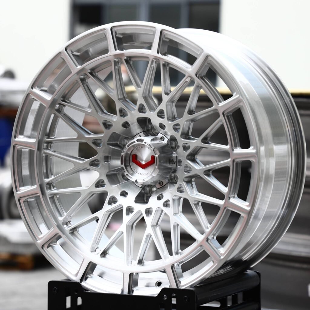 Lexus GX wheels – Brushed Silver Fine Mesh Double Ring (Vossen-Style), angled view