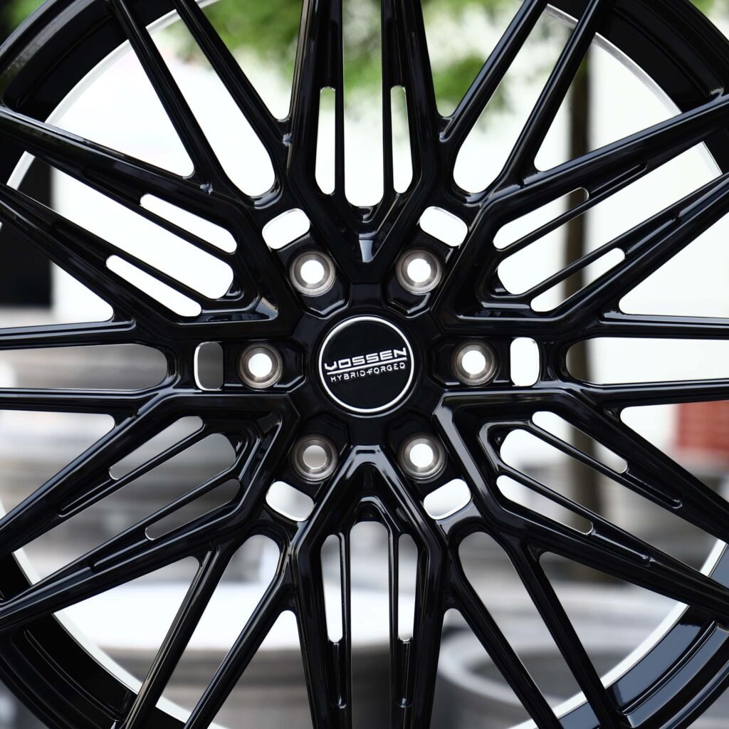 Tesla Model 3 wheels – Gloss Black Fine Y-Spoke Mesh (Vossen-Style), lip and barrel detail