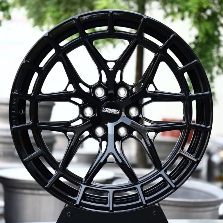 Ford F-150 wheels – Gloss Black Mesh Double Ring (Vossen-Style), front view