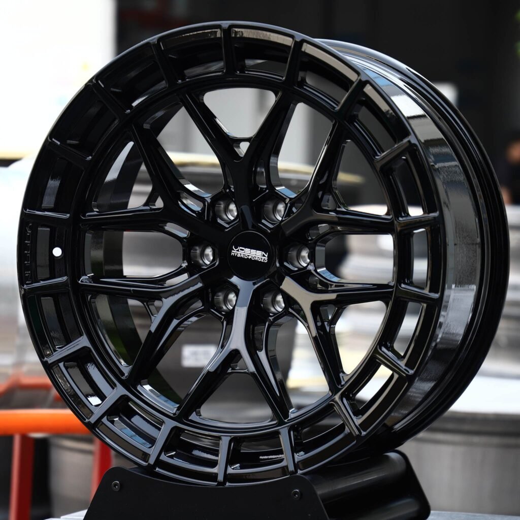 Chevrolet Silverado 1500 wheels – Gloss Black Mesh Double Ring (Vossen-Style), angled view