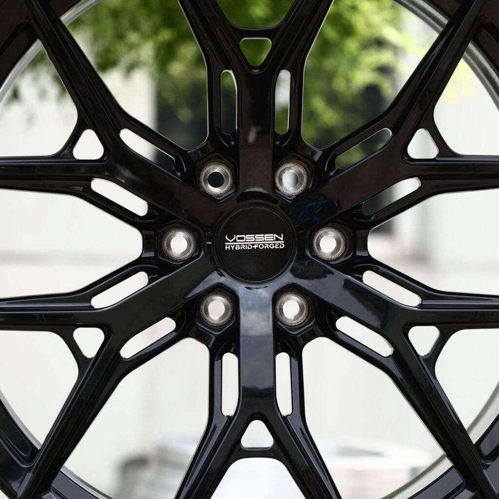 Toyota Tacoma wheels – Gloss Black Split-Spoke (Vossen-Style), lip and barrel detail