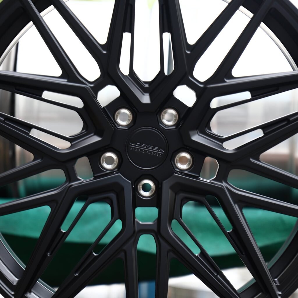 Tesla Model 3 wheels – Satin Black Y-Spoke Mesh (Vossen-Style), lip and barrel detail