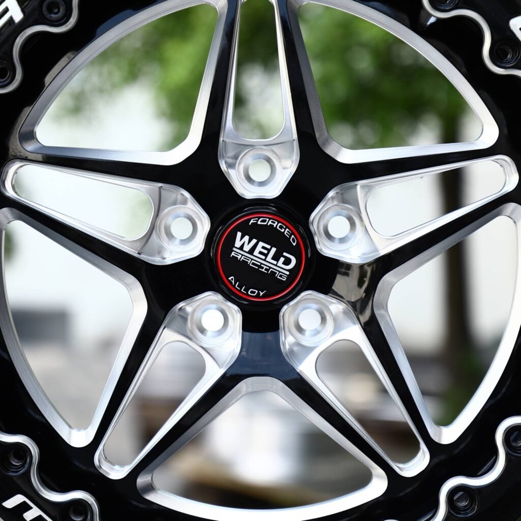 Chevrolet Camaro wheels – Black Machined Beadlock Star 5-Spoke (Weld Racing-Style), lip and barrel detail