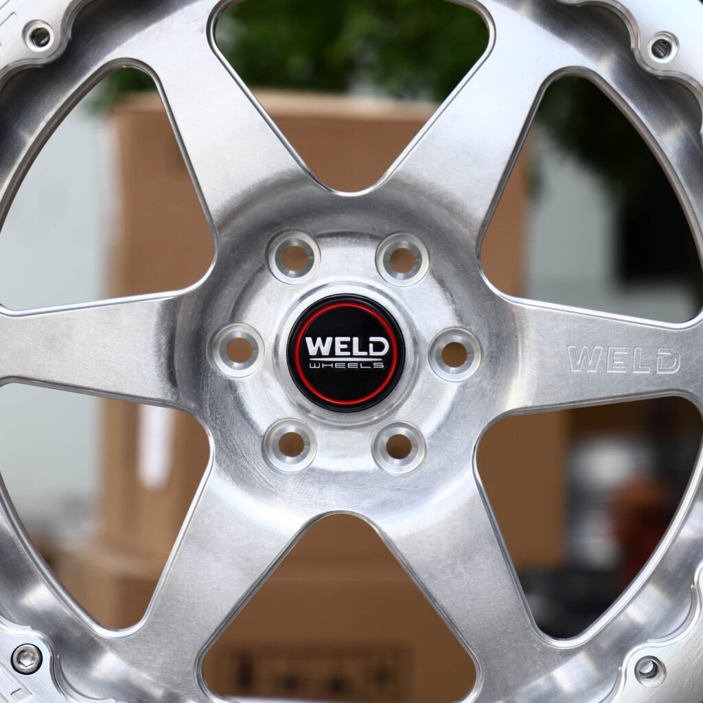 Chevrolet Silverado 1500 wheels – Polished 6-Spoke Bolted Ring (Weld Racing-Style), lip and barrel detail
