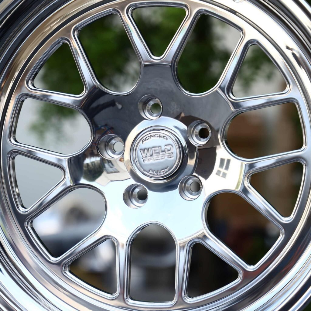 5x114.3 wheels – Polished Mesh Deep Lip (Weld Racing-Style), side view
