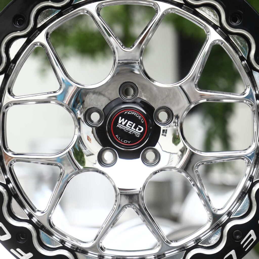 Chevrolet Camaro wheels – Polished Y-Mesh Black Ring Beadlock (Weld Racing-Style), lip and barrel detail