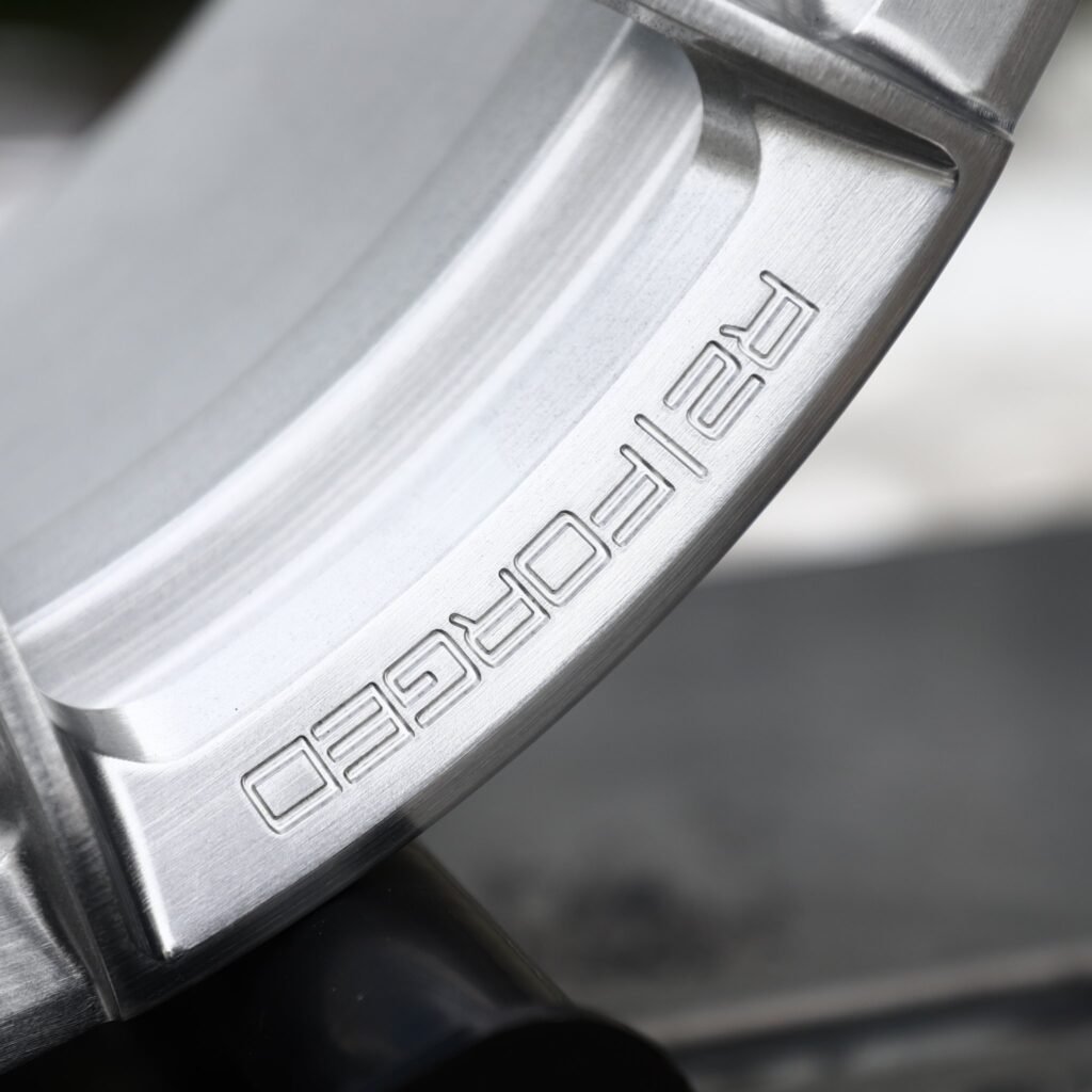 5x120 wheels – Brushed Silver 10-Spoke Star Concave (Wheelforce-Style), side view
