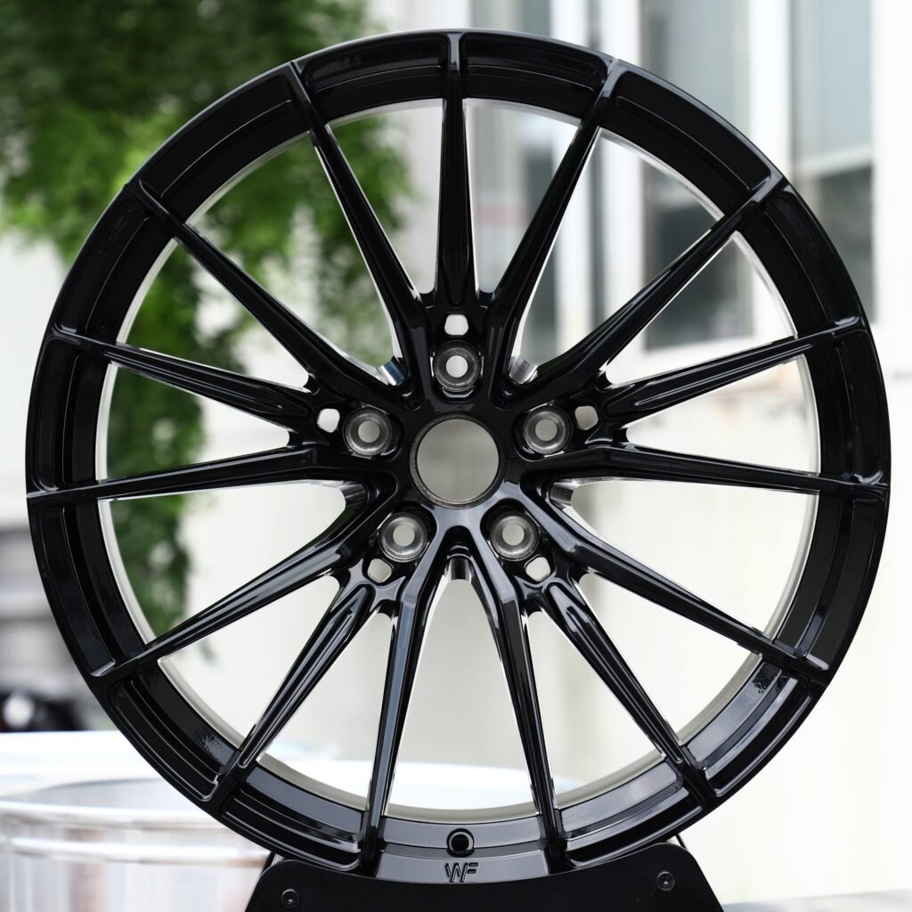 Tesla Model 3 wheels – Gloss Black 15-Spoke (Wheelforce-Style), lip and barrel detail