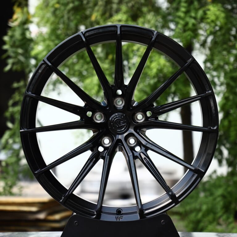 Mercedes GLC wheels – Gloss Black 15-Spoke (Wheelforce-Style), front view