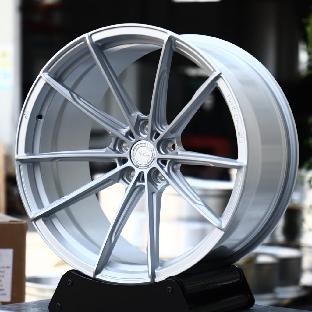 McLaren 720S wheels – Matte Silver 10-Spoke Star Concave (Wheelforce-Style), front view