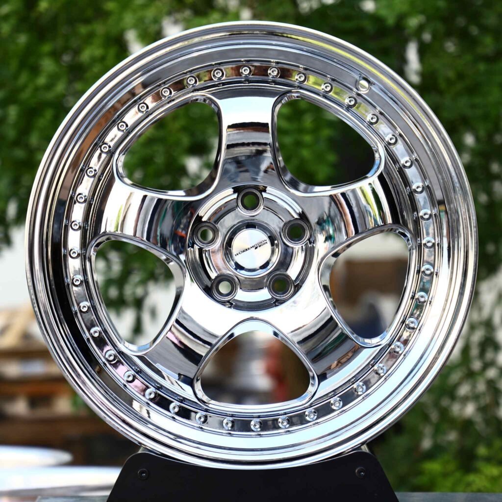 Audi RS3 wheels – Chrome 5-Spoke Rivet Lip (Work-Style), front view