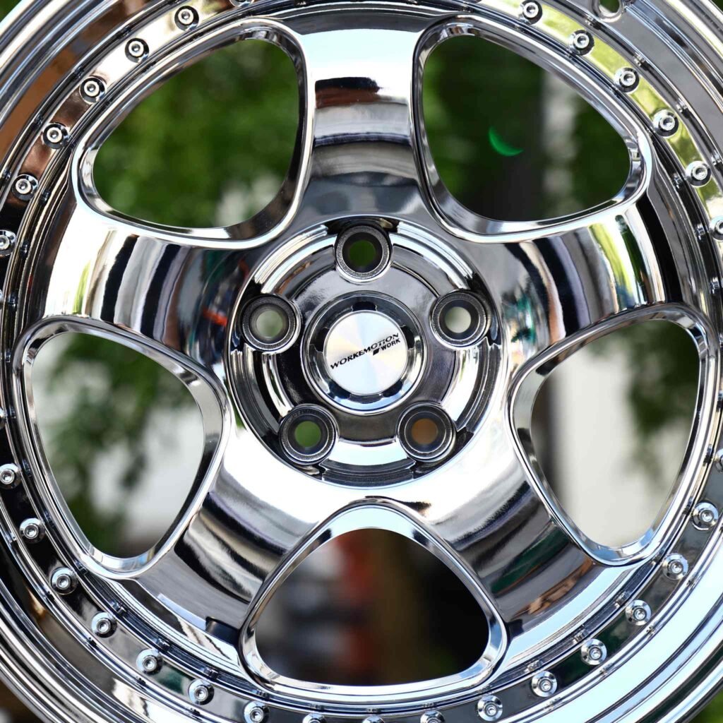 Toyota GR Supra wheels – Chrome 5-Spoke Rivet Lip (Work-Style), lip and barrel detail