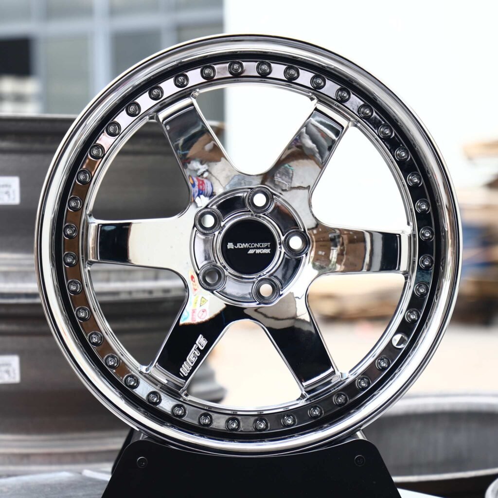 Honda Civic Type R wheels – Chrome 6-Spoke 2-Piece Deep Lip (Work-Style), front view