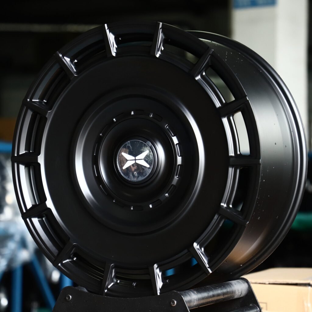 XPeng G6 wheels – Satin Black Slotted Disc (XPeng OEM-Style), angled view